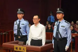 被控非法收受财物超4800万，上海市检察院原检察长张本才受贿案开庭，49岁任省级检察院一把手图片