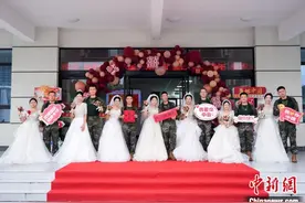 情定榕城，超甜军婚来“囍” ——武警第二机动总队某支队举办集体婚礼图片