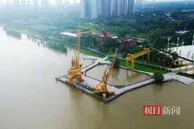 武汉青山江滩闸口正式封闸！图片