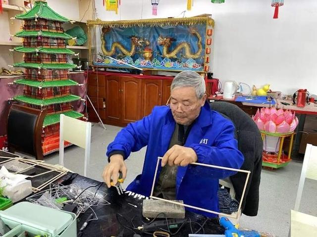 古镇罗店的暖春灯会：灯映罗溪春，风华是江南