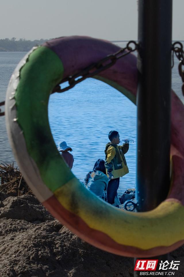 百米江滩何以聚人气？探秘株洲网红地标“大石围”