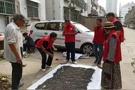 岳普湖县基层干部在泰安市龙山社区挂职图片