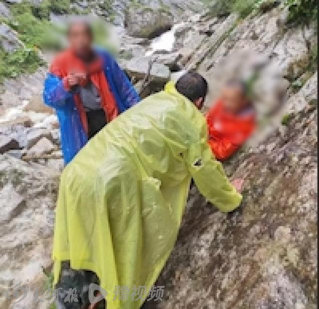 驴友秦岭失联10余天被救：瘦了40斤