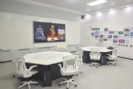 高博会首日，翼鸥教育展示全新未来学习空间图片