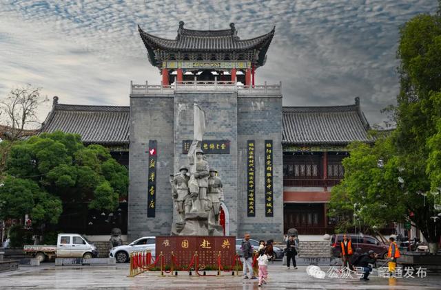 避暑游去哪里？网友说：这里18℃！