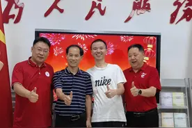 南充高中顺庆校区黄灿高考成绩进四川物理类前十名，曾是南充市中考第一名图片