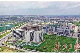 “链”出更强产业 冲刺千亿强县图片