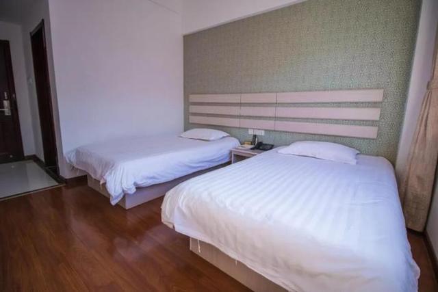 正式官宣！2026淄博潭溪山第八届春花节正式启幕，满山春色等你来！