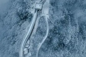 壮美恢弘！八达岭长城雪后航拍图来了图片