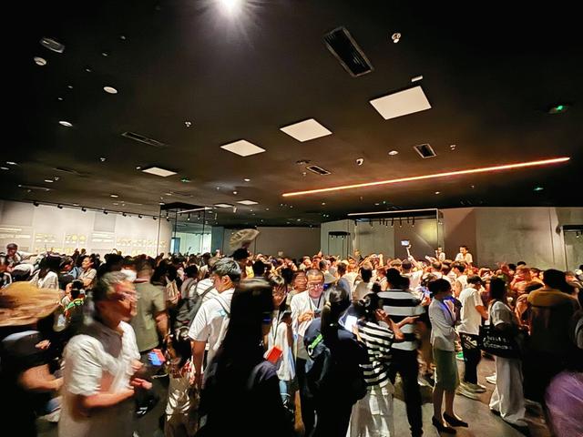 吾乡大藏·广汉 | 一年150天夜场！三星堆博物馆直面“太火怎么办”