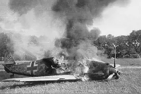 梅德韦杰夫评西方向乌提供F-16战机：“不要过度沉迷于玩具飞机游戏”图片