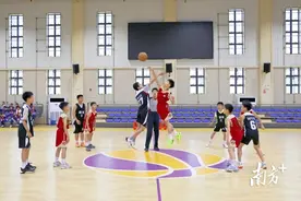 小学生篮球天团集结！望牛墩“启航杯”篮球赛燃情开赛图片