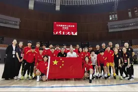女子五人制足球国际邀请赛收官 乌兹别克斯坦队夺冠图片