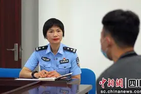 自贡社区女民警王淑容：丹心映警徽 奉献写忠诚图片