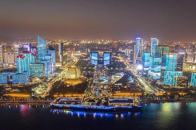 跟着电影去旅行！这些打卡地太出片