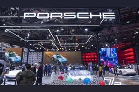 吐槽湃｜降价的特斯拉股价也跟着降了图片