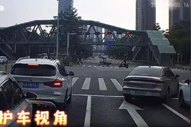 “无忧避让”十年，深圳已有2万余辆车主动为生命让道图片