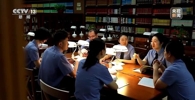 新闻周刊丨重庆“莎姐”：我们办的不仅是案子，更是孩子的人生
