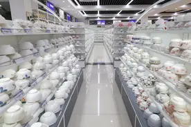 对话·临沂｜“两元店”火爆出圈，揭秘临沂小商品的海外生意经图片