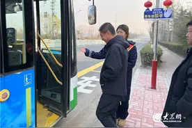 青岛“响应式+招手停”公交线路再添一员 预计便利1.2万居民出行图片