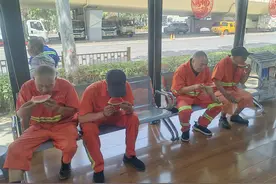 开放驿站、洒水降温、保障供水……郑州市全力应对高温天气图片