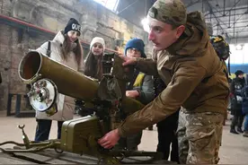 乌克兰承认：57万件武器丢了图片