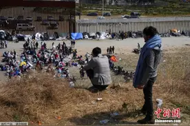 美国非法越境者创年度新高，20万移民何以为家？图片