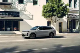 理想客服称没带钥匙不属于救援范围 也无法后台协助图片