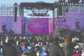 影视、音乐、微短剧全面发力 青岛流亭机场持续吸引年轻流量图片
