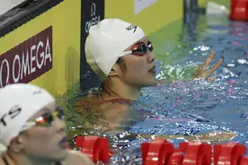 （体育）游泳——世界杯：女子200米自由泳决赛赛况图片