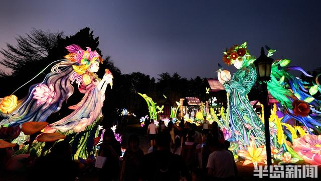 夏日里的绚烂多彩！艺术灯会本周五在中山公园举办