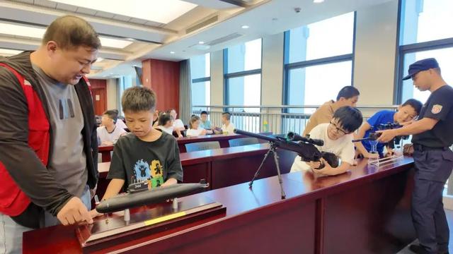 六安这场活动让孩子们读懂“爱国”与“坚守”