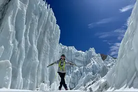 上游人物 | 黑龙江女子登顶珠峰第一人李娜：在山顶为家乡代言，将继续挑战全球海拔8000米以上山峰图片