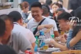 天府新视界 | 四川人的龙门阵，从小茶馆摆上了大舞台图片