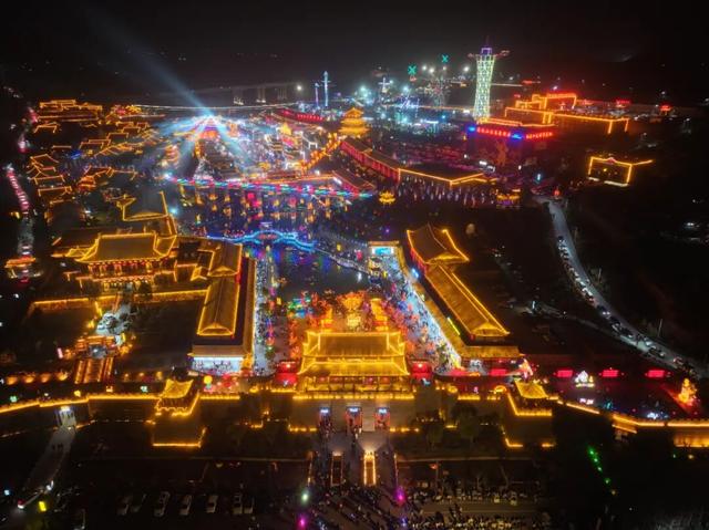 河南上元节去哪儿观灯逛庙会？超全攻略在此，跟着逛就对了！