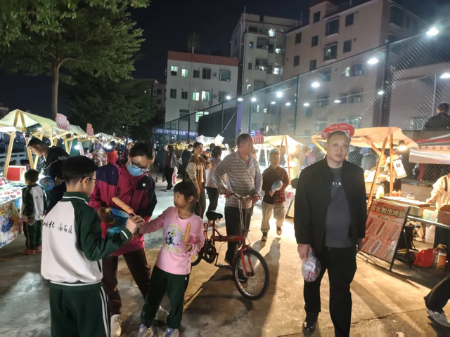 割禾体验、拾秋徒步……里水11月活动精彩瞬间→