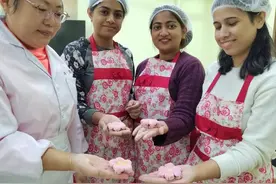 五一劳动者丨把平凡小事做到极致，探访大学里的后勤劳动者图片