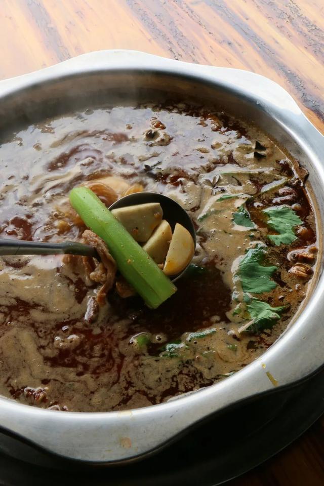 龙泉的早高峰在西河综合市场