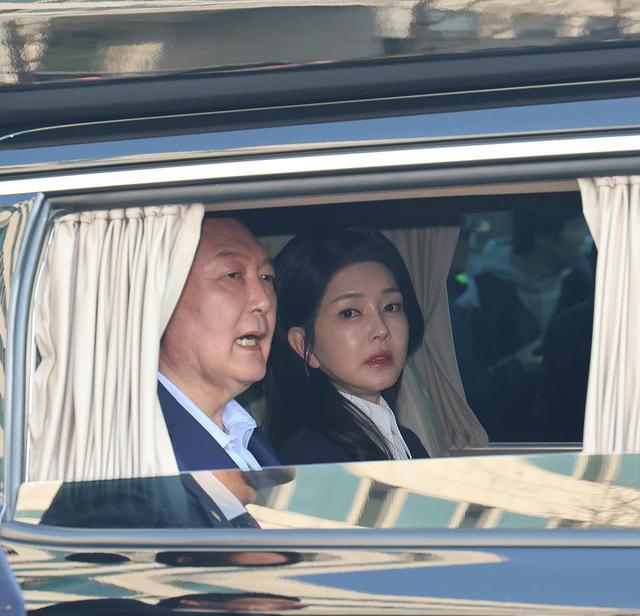 金建希到案接受特检组调查