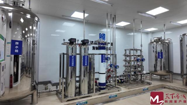 此刻，请畅饮泉水