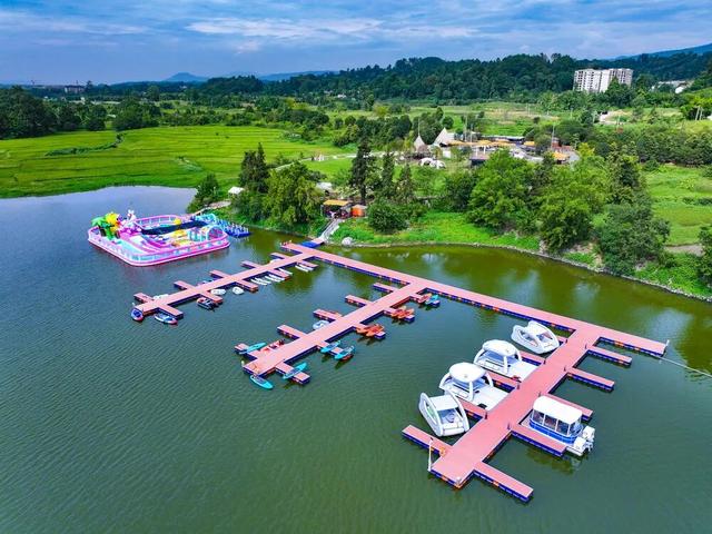 雅安百丈湖国际旅游度假区入选四川省11大文旅旗舰项目