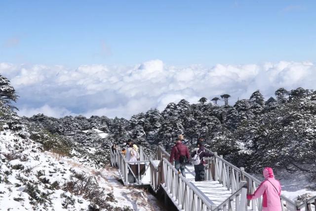 雪落大理苍山，有着道不尽的浪漫
