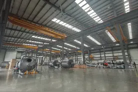 从“旧塑”到新生，一只废弃可乐瓶上演“变形记”图片