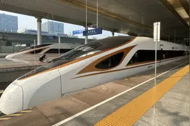 沪宁沿江高铁开始试运行！图片