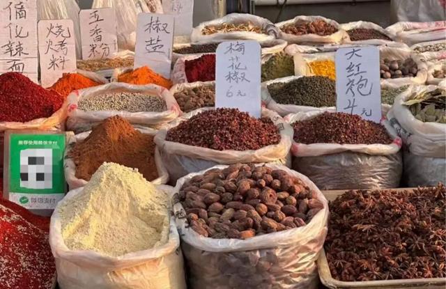 不爱做饭的年轻人，为何爱上逛菜市场？
