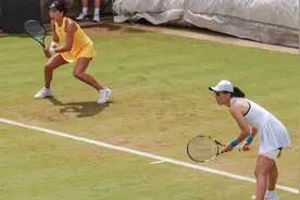 WTA500柏林站：王欣瑜/郑赛赛夺女双冠军图片