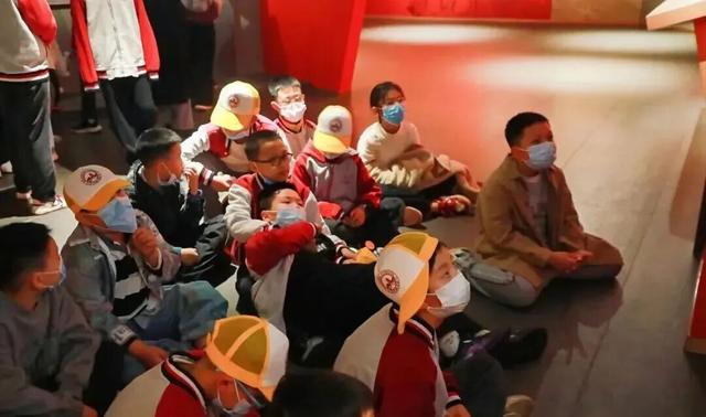 文旅发展 | 首次秋假凉山文旅再出圈 市场验证产业战略