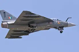 缺陷众多，印度提前升级“光辉”战机图片