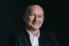 盘前最高涨幅超11%！FF同日官宣了两项大动作，陈雪峰将主推中国业务落地图片