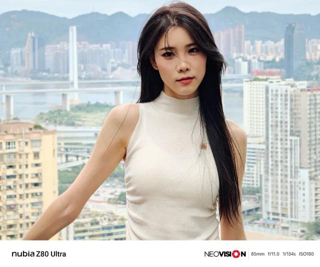 一台不妥协的“街拍游戏机”！努比亚 Z80 Ultra深度体验